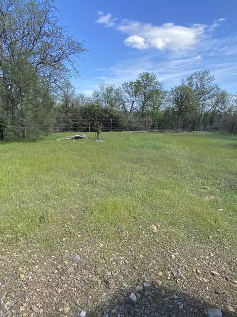 13211 Intermountain Rd, Redding, CA 96003 photo 3