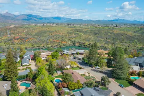 830 Hallmark Dr, Redding, CA 96001 photo 45