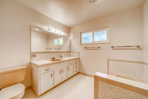 830 Hallmark Dr, Redding, CA 96001 photo 25