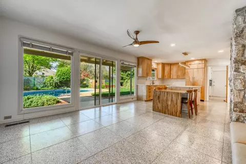830 Hallmark Dr, Redding, CA 96001 photo 9