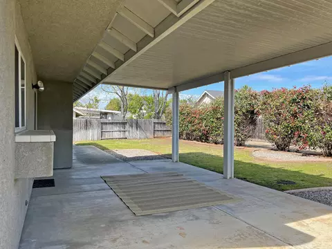 3395 Meridian Dr, Redding, CA 96002 photo 15