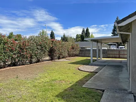 3395 Meridian Dr, Redding, CA 96002 photo 17