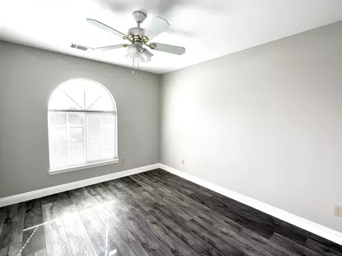 1691 Whistling Dr, Redding, CA 96003 photo 9