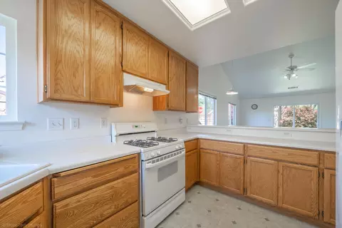 505 Yolla Bolly Trl, Redding, CA 96003 photo 18