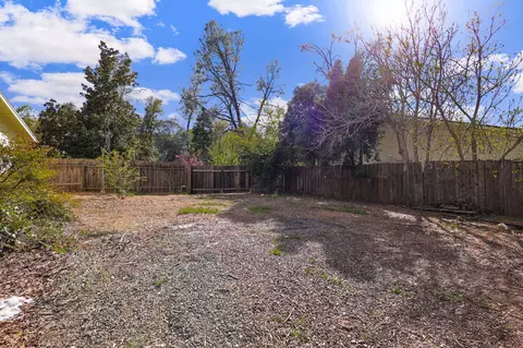 8759 Redbank Rd, Redding, CA 96001 photo 40