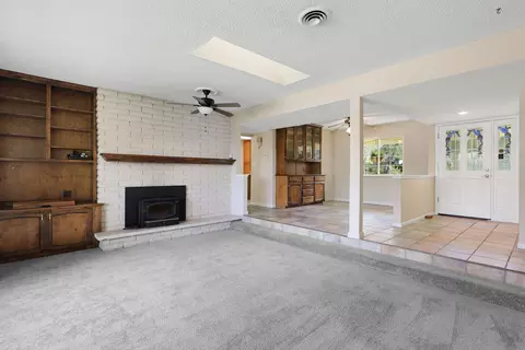 8759 Redbank Rd, Redding, CA 96001 photo 3
