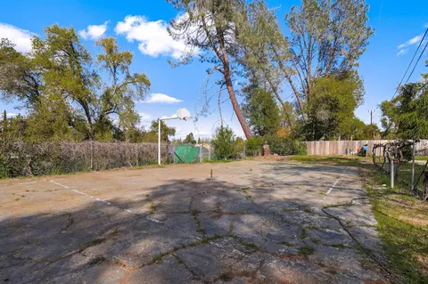 8759 Redbank Rd, Redding, CA 96001 photo 37