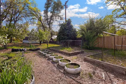 8759 Redbank Rd, Redding, CA 96001 photo 38