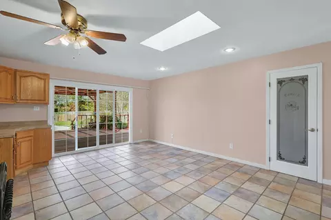 8759 Redbank Rd, Redding, CA 96001 photo 10