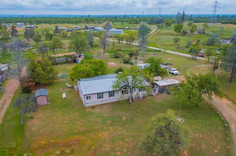 17649 Coyote Ln, Anderson, CA 96007