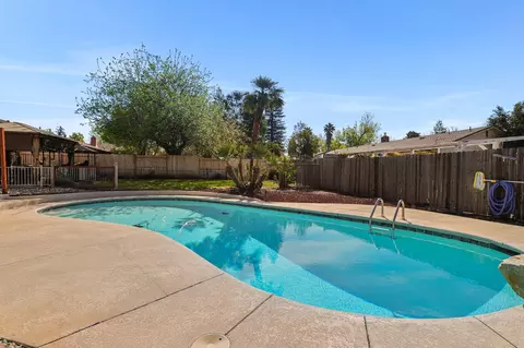 1243 Ledell Dr, Redding, CA 96002 photo 34