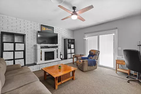 1243 Ledell Dr, Redding, CA 96002 photo 13