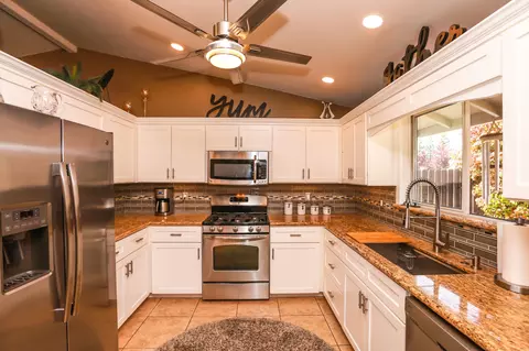 2970 Salmonberry Dr, Redding, CA 96003 photo 25