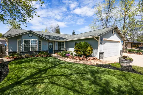 2970 Salmonberry Dr, Redding, CA 96003 photo 3
