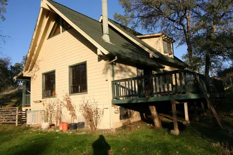 8555 Bigfoot Dr, Ono, CA 96047 photo 3