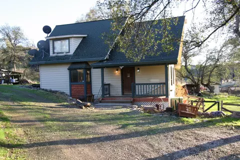 8555 Bigfoot Dr, Ono, CA 96047