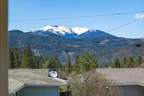 208 3rd Ave, Lewiston, CA 96052 photo 28