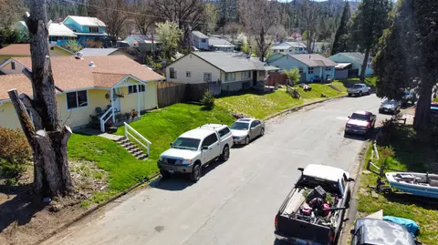 208 3rd Ave, Lewiston, CA 96052 photo 27