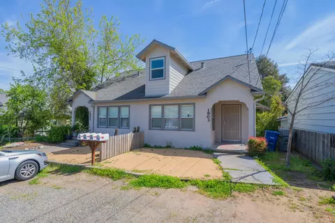1903 Grace Ave, Redding, CA 96001
