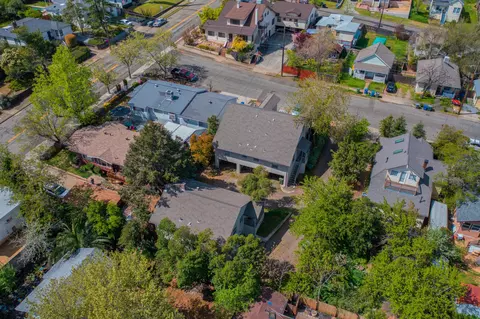 1903 Grace Ave, Redding, CA 96001 photo 20