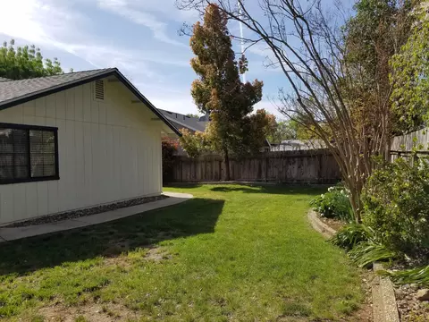 3468 Timbercreek Dr, Redding, CA 96002 photo 10