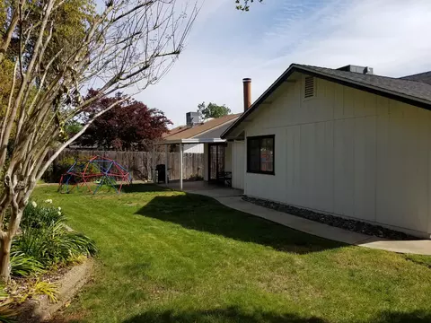 3468 Timbercreek Dr, Redding, CA 96002 photo 9