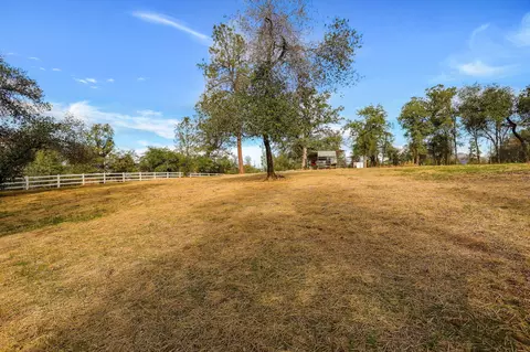 Exterior - 21325 Albatross Way, Redding, CA 96003 photo 12 of 12