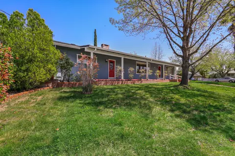 3340 Panorama Dr, Redding, CA 96003 photo 6