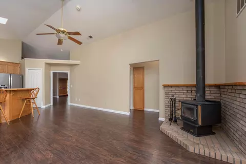 18755 Drake Rd, Red Bluff, CA 96080 photo 12