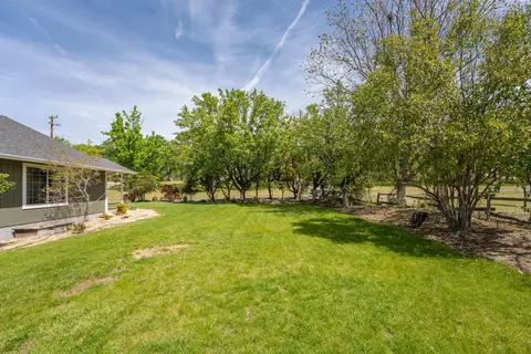 18755 Drake Rd, Red Bluff, CA 96080 photo 7