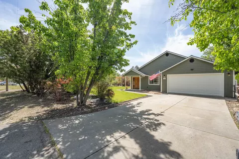 18755 Drake Rd, Red Bluff, CA 96080 photo 2