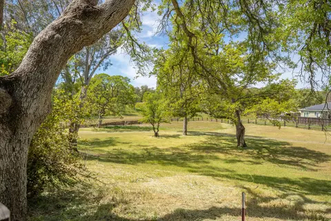 18755 Drake Rd, Red Bluff, CA 96080 photo 40