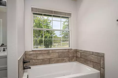 18755 Drake Rd, Red Bluff, CA 96080 photo 25