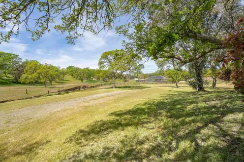 18755 Drake Rd, Red Bluff, CA 96080 photo 43
