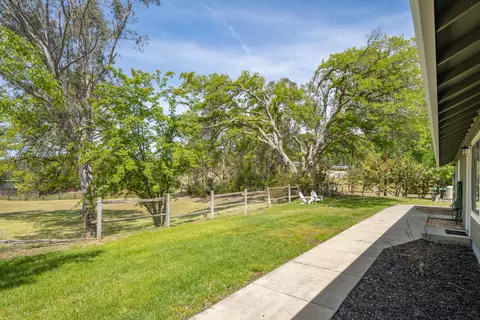 18755 Drake Rd, Red Bluff, CA 96080 photo 37