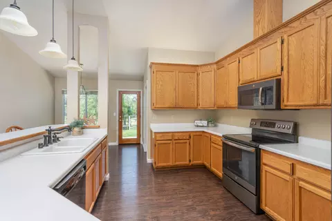 18755 Drake Rd, Red Bluff, CA 96080 photo 14