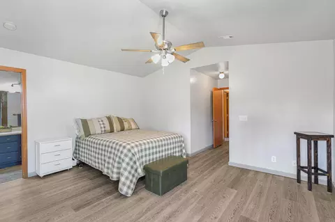 1979 Timbercreek Ct, Redding, CA 96002 photo 7