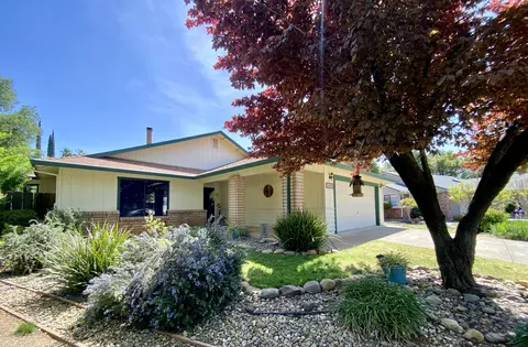 1979 Timbercreek Ct, Redding, CA 96002 photo 1