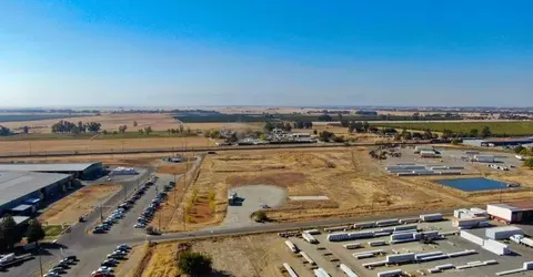 11425 Reading Rd, Red Bluff, CA 96080 photo 2