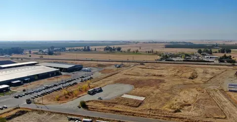 11425 Reading Rd, Red Bluff, CA 96080 photo 5