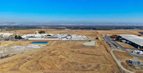 11425 Reading Rd, Red Bluff, CA 96080 photo 6