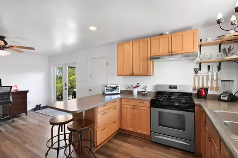 4320 Melody Ln, Redding, CA 96001 photo 10