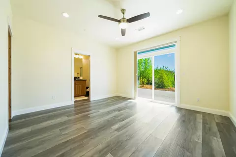16072 Bush St, Redding, CA 96001 photo 14