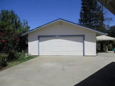 2480 Oriole Dr, Red Bluff, CA 96080 photo 3