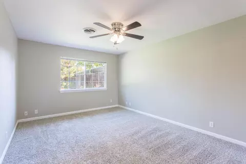 1318 Lorraine Dr, Redding, CA 96002 photo 13