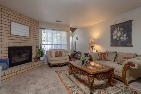 1977 Bechelli Ln, Redding, CA 96002 photo 4