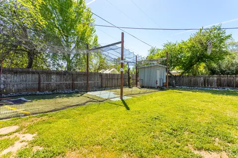 2185 Solar Way, Redding, CA 96002 photo 18