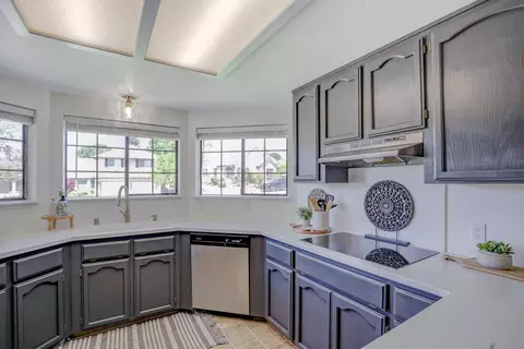 3317 Sherman Way, Redding, CA 96003 photo 11