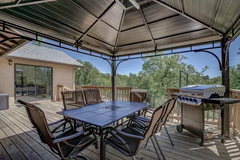 3317 Sherman Way, Redding, CA 96003 photo 32