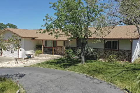 30 La Colina Ter, Anderson, CA 96007 photo 2
